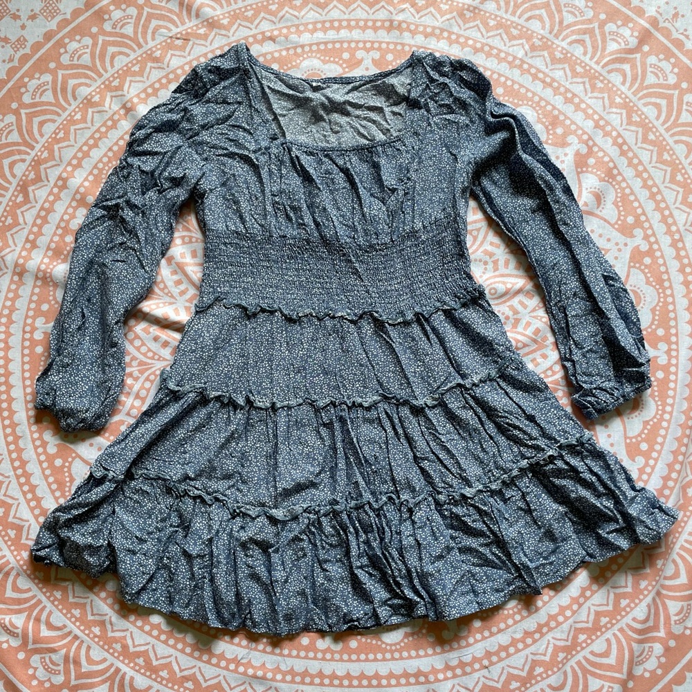 Cute long sleeve floral minidress size M